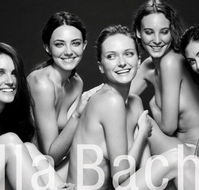 Ella Bache - Hamilton - Accommodation Melbourne