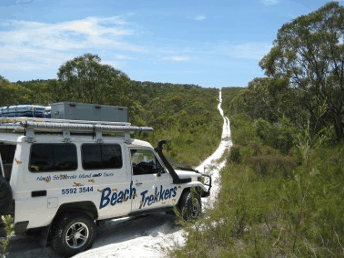 Beach trekkers North Stradbroke Island - Accommodation Melbourne