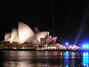Sydney Opera House - Accommodation Melbourne 3