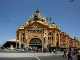Melbourne By Foot - Accommodation Melbourne 3