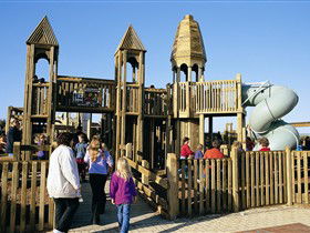 Jubilee Park Adventure Playground - Accommodation Melbourne 0
