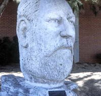 Sir John Forrest Monument - Accommodation Melbourne