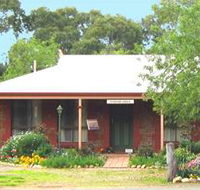 Stacey Studio Gallery  Almond Grove BB - Accommodation Melbourne
