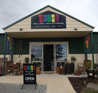 Artel Gallery and Giftware - Accommodation Melbourne