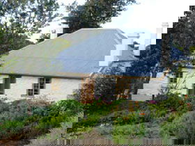 Dingley Dell Cottage - Accommodation Melbourne 0