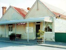 The Bakehouse Arts And Crafts - Accommodation Melbourne 0