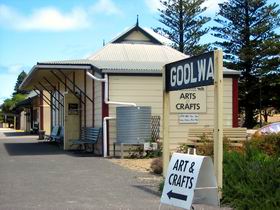 Goolwa Community Arts And Crafts Shop - Accommodation Melbourne 0