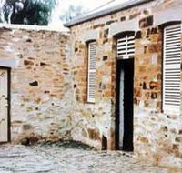 Police Lockup And Stables - Accommodation Melbourne