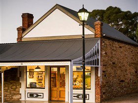 Hither And Yon Wines - Accommodation Melbourne 0