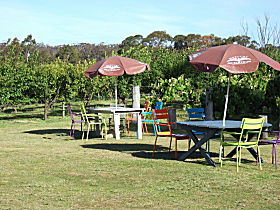 Cerise Brook Orchard & Family Golf - Accommodation Melbourne 0