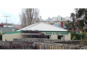 Richmond Maze And Tea Rooms - Accommodation Melbourne 0