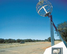 Tropic Of Capricorn Marker - Accommodation Melbourne 0