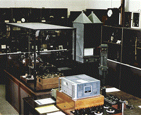 UQ Physics Museum - thumb 0
