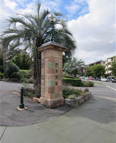 Newstead Park Memorials - Accommodation Melbourne 0