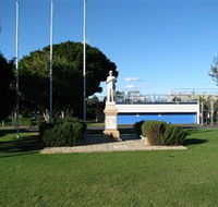 Oxley War Memorial - Accommodation Melbourne