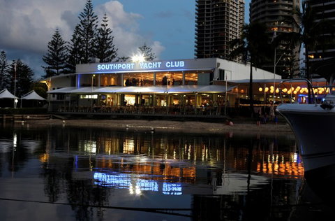Southport Yacht Club Incorporated - Accommodation Melbourne 7