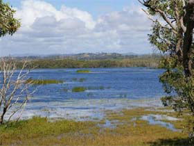 Lake Barfield - Accommodation Melbourne 0