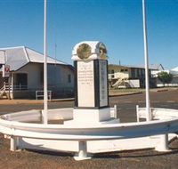 Cloncurry War Memorial - Accommodation Melbourne