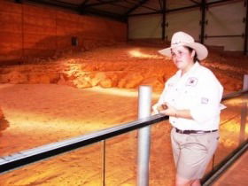 Dinosaurs And Opals Four Wheel Drive Track - Accommodation Melbourne 0