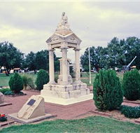 Weeping Mother Memorial - Accommodation Melbourne
