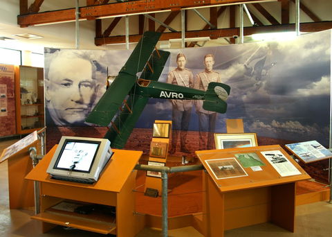 Waltzing Matilda Centre - Accommodation Melbourne 1