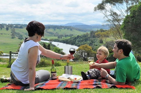 Nicholson River Winery - Accommodation Melbourne 8