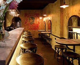 Red Lily Cocktail Bar - Accommodation Melbourne 0