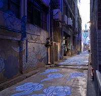 In Between Two Worlds - Accommodation Melbourne