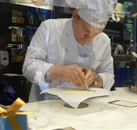 Lindt Maitre Chocolatier - Accommodation Melbourne