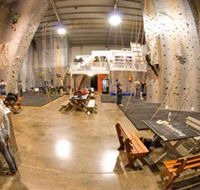 Hangdog Climbing Gym - Accommodation Melbourne