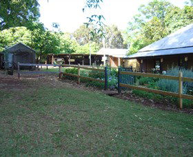 Douglas Vale Historic Homestead & Vineyard - Accommodation Melbourne 1