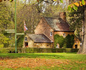 Cooks Cottage - Accommodation Melbourne 0
