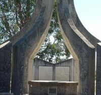 Inverell and District Bicentennial Memorial - Accommodation Melbourne