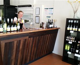Billy Button Wines - Accommodation Melbourne 0