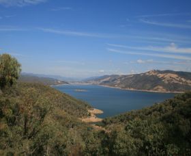 Burrinjuck Dam - Accommodation Melbourne 0
