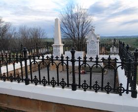 Hamilton Humes Grave - Accommodation Melbourne 0