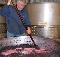 Mundoonen Winery - Accommodation Melbourne