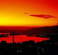 Telstra Tower - Accommodation Melbourne