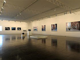 Hugo Michell Gallery - Accommodation Melbourne 1