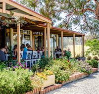 WayWood Wines Cellar Door - Accommodation Melbourne