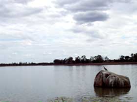 Theresa Creek Dam - Accommodation Melbourne 2