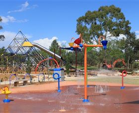 City Park - Accommodation Melbourne 0