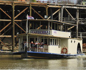 Paddlesteamer Canberra - Accommodation Melbourne 1
