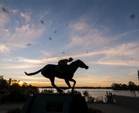 Black Caviar Statue - Accommodation Melbourne 0