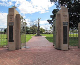 Goondiwindi War Memorial - Accommodation Melbourne 0