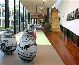 National Art Glass Collection - Accommodation Melbourne 2