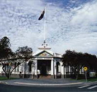 Museum of The Riverina - Historic Council Chambers Site - Accommodation Melbourne