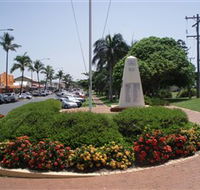 Yeppoon War Memorial - Accommodation Melbourne