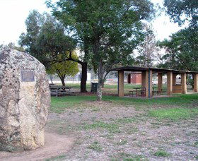 Woomargama Heritage Signs - Accommodation Melbourne 1
