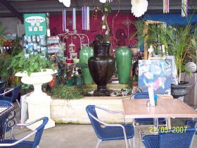 Warwicks Gardens Galore - Accommodation Melbourne 3